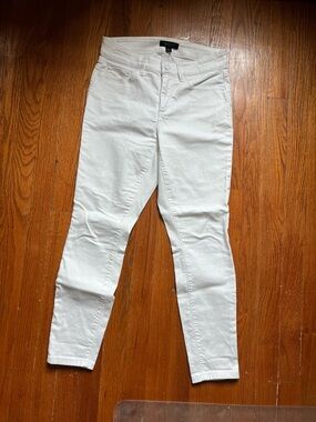 Ann Taylor White High-Rise Skinny Jeans - Women